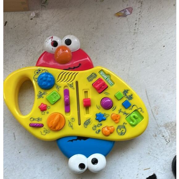 2003 Sesame Street Giggle Sound Station Cookie Monster and Elmo Non-Working - Picture 2 of 7